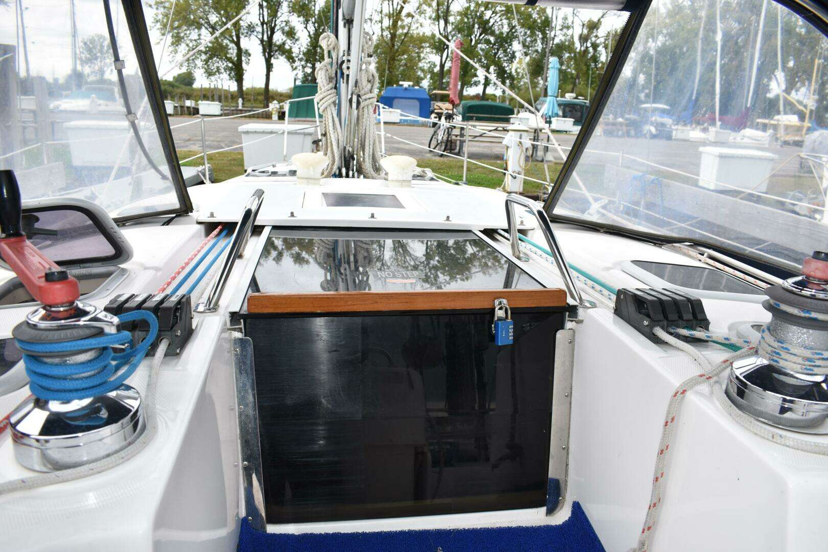 2003 Hunter 386 - Image 20