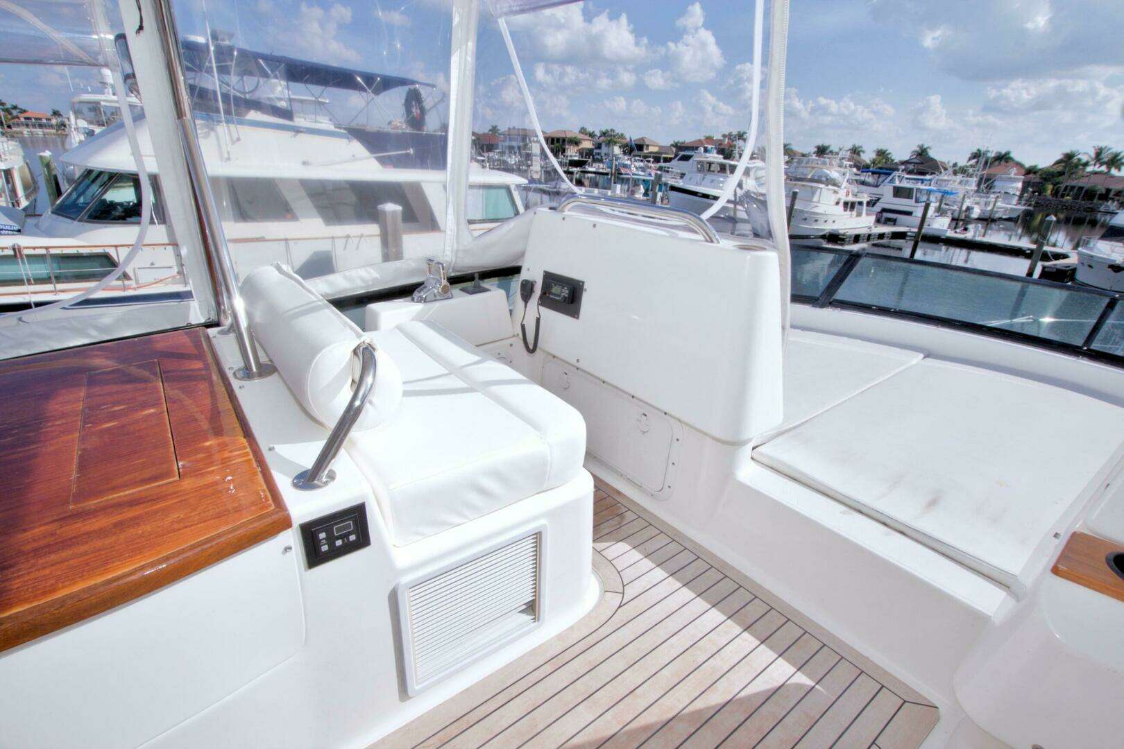 2005 Neptunus 62 Flybridge - Image 24