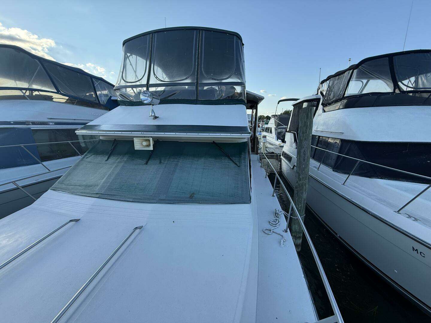 1988 Sea Ray 415 - Image 13