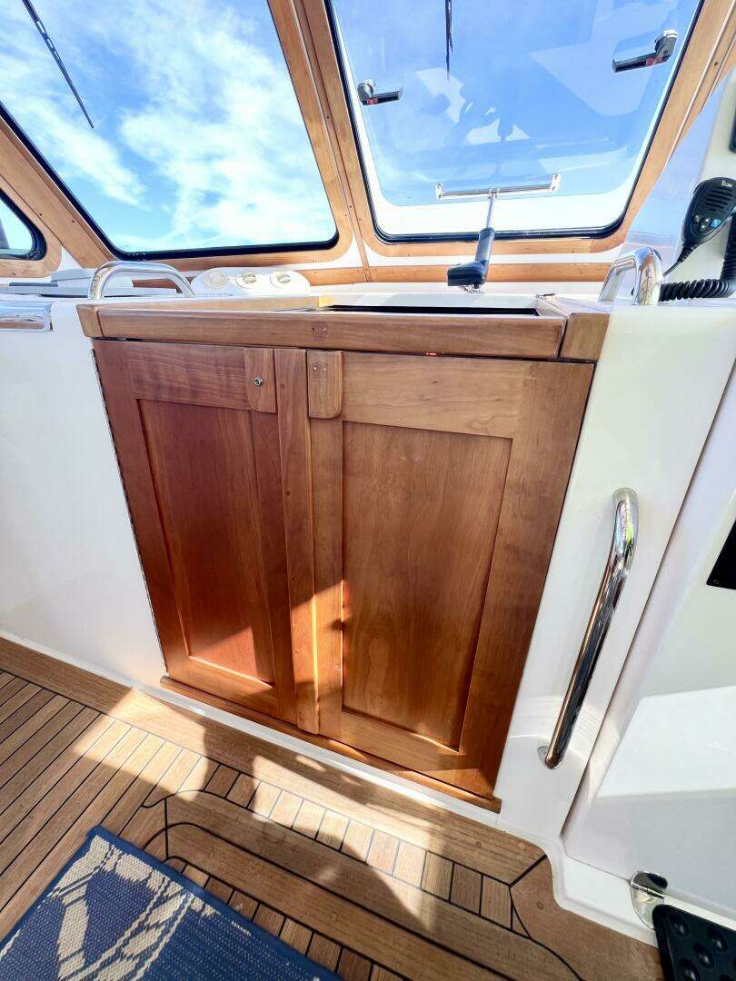 2006 Sabre 38 Hard Top Express - Image 24
