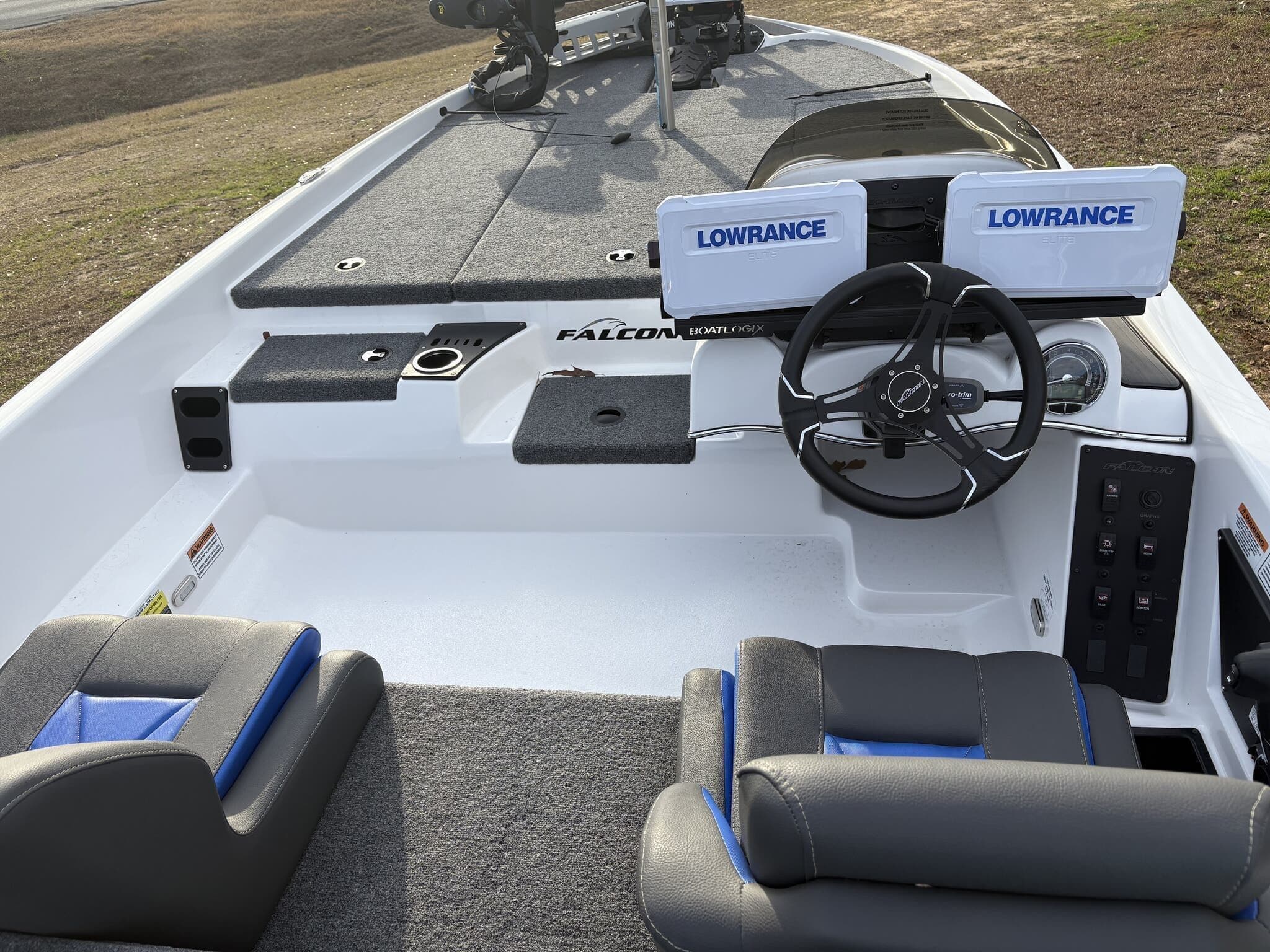 2025 Falcon 18 Freedom - 15
