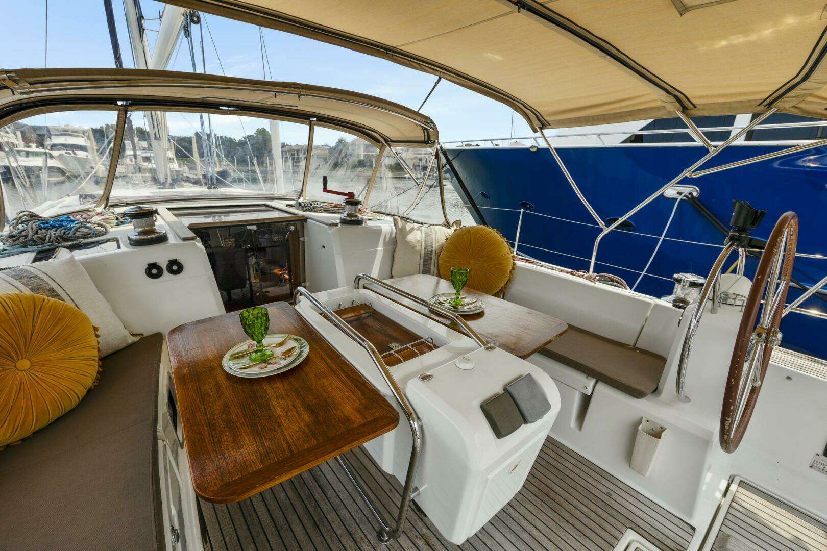 2012 Jeanneau 509 - Image 32