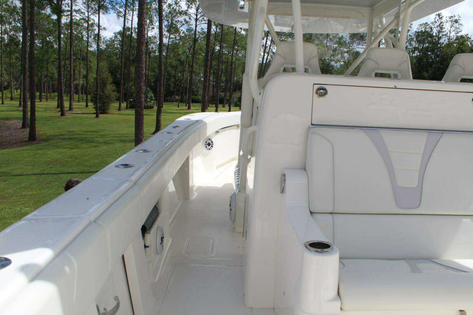 2022 SeaVee — - Image 97