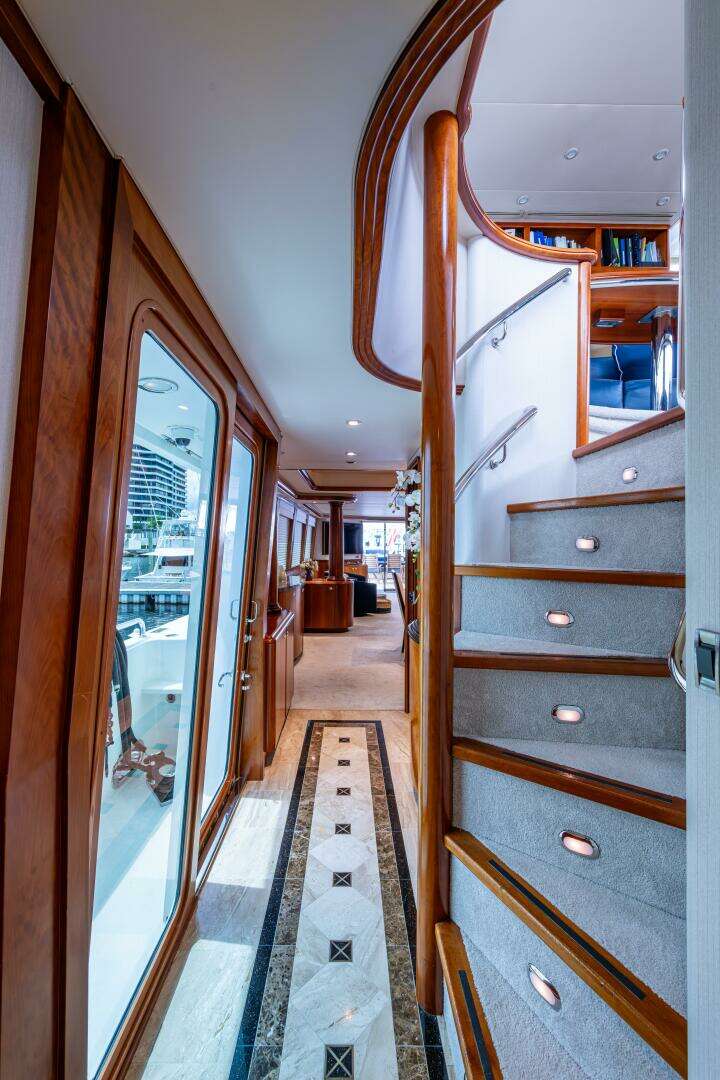 2006 Westport W112 - Image 24