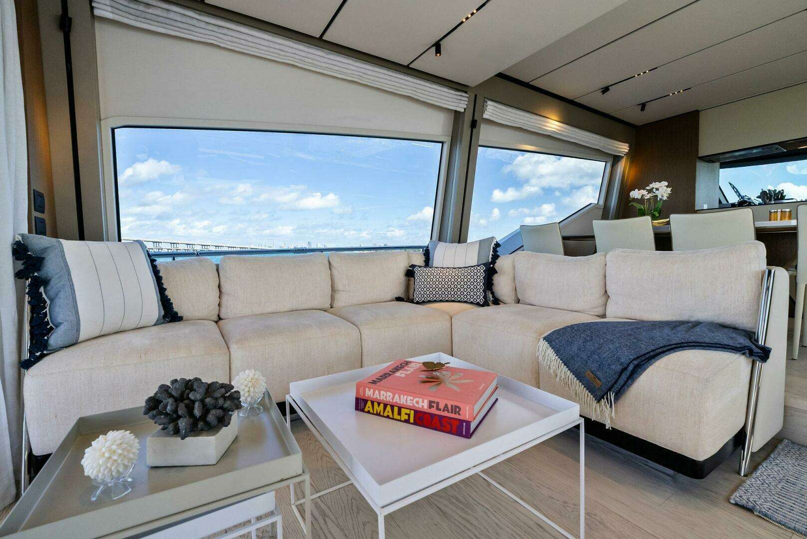 2024 Ferretti Yachts 720 - Image 46
