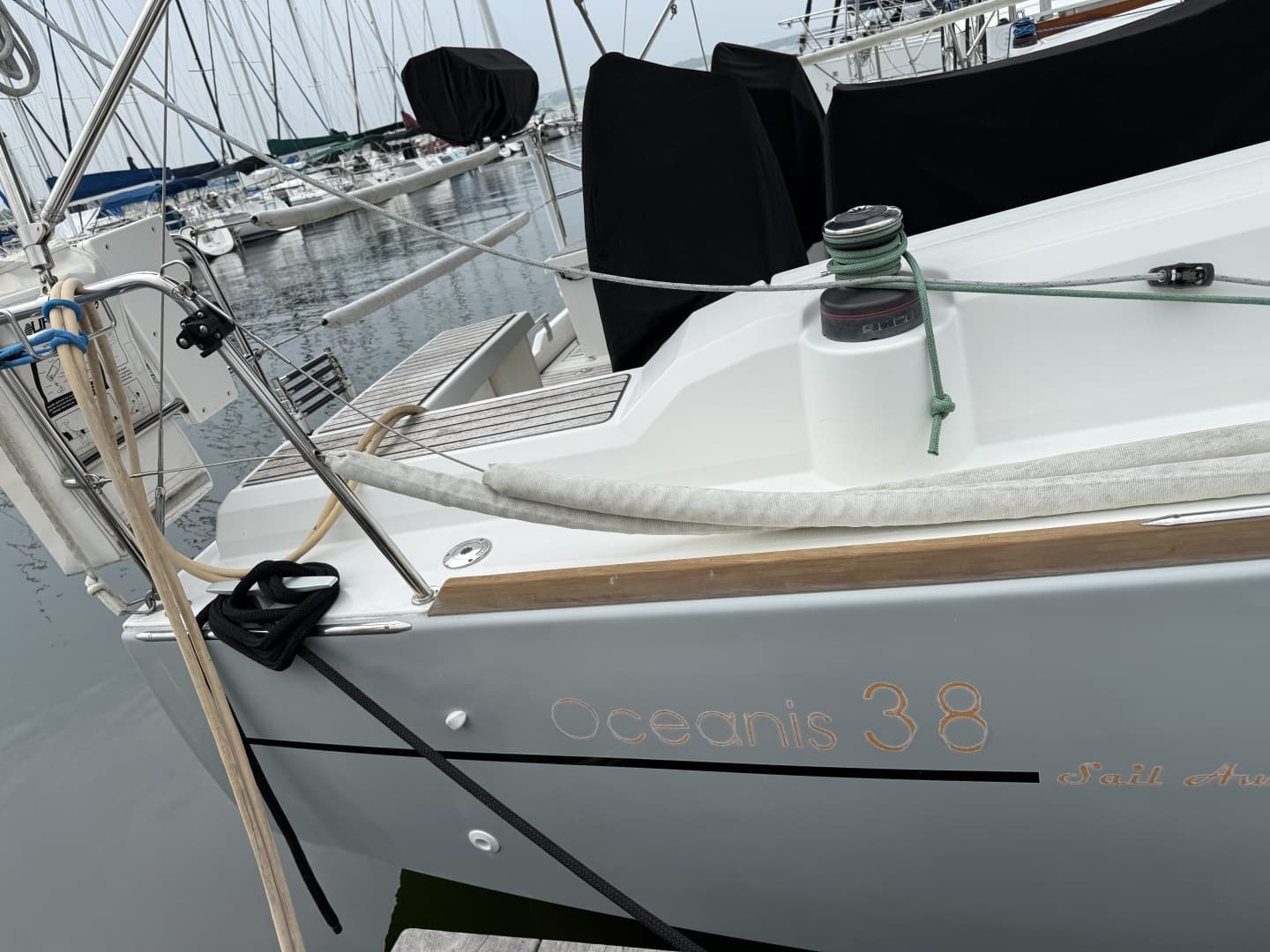 2016 Beneteau Oceanis - Image 14