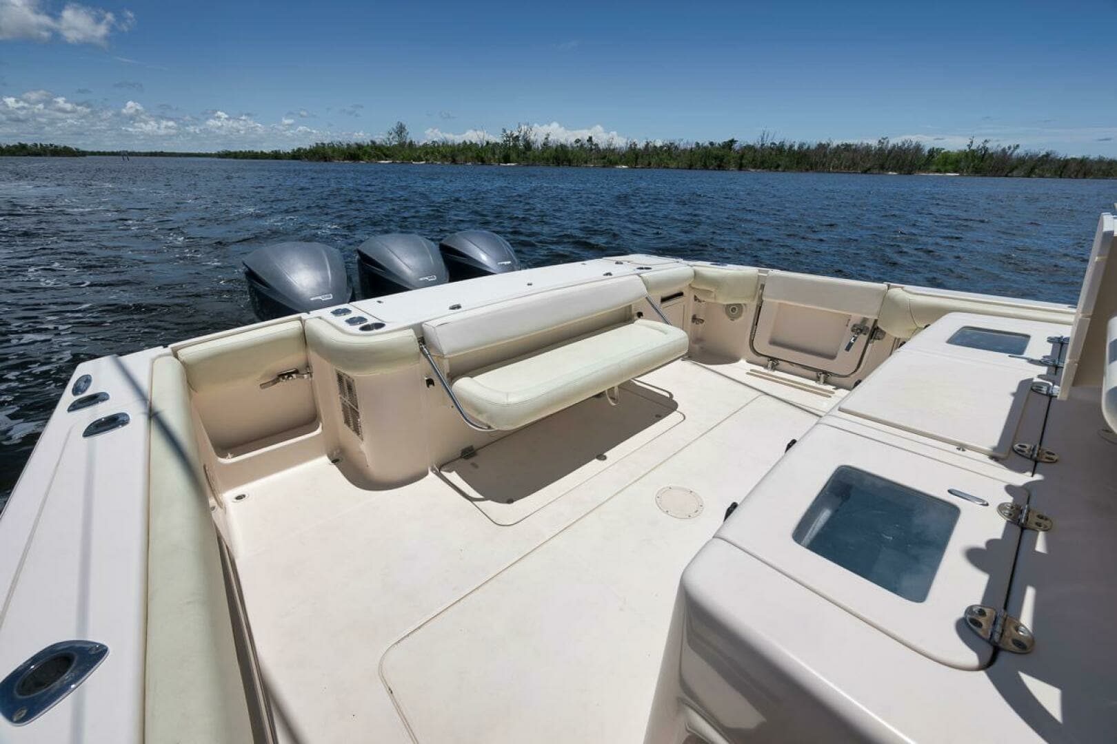 2015 Grady-White — - Image 109