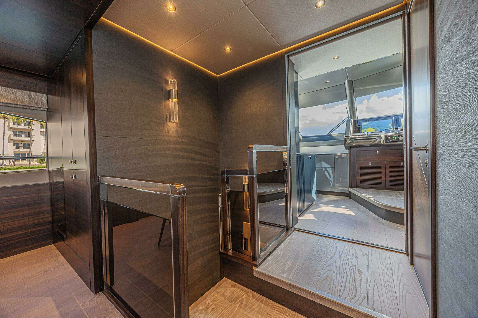 2025 Sunseeker — - Image 76