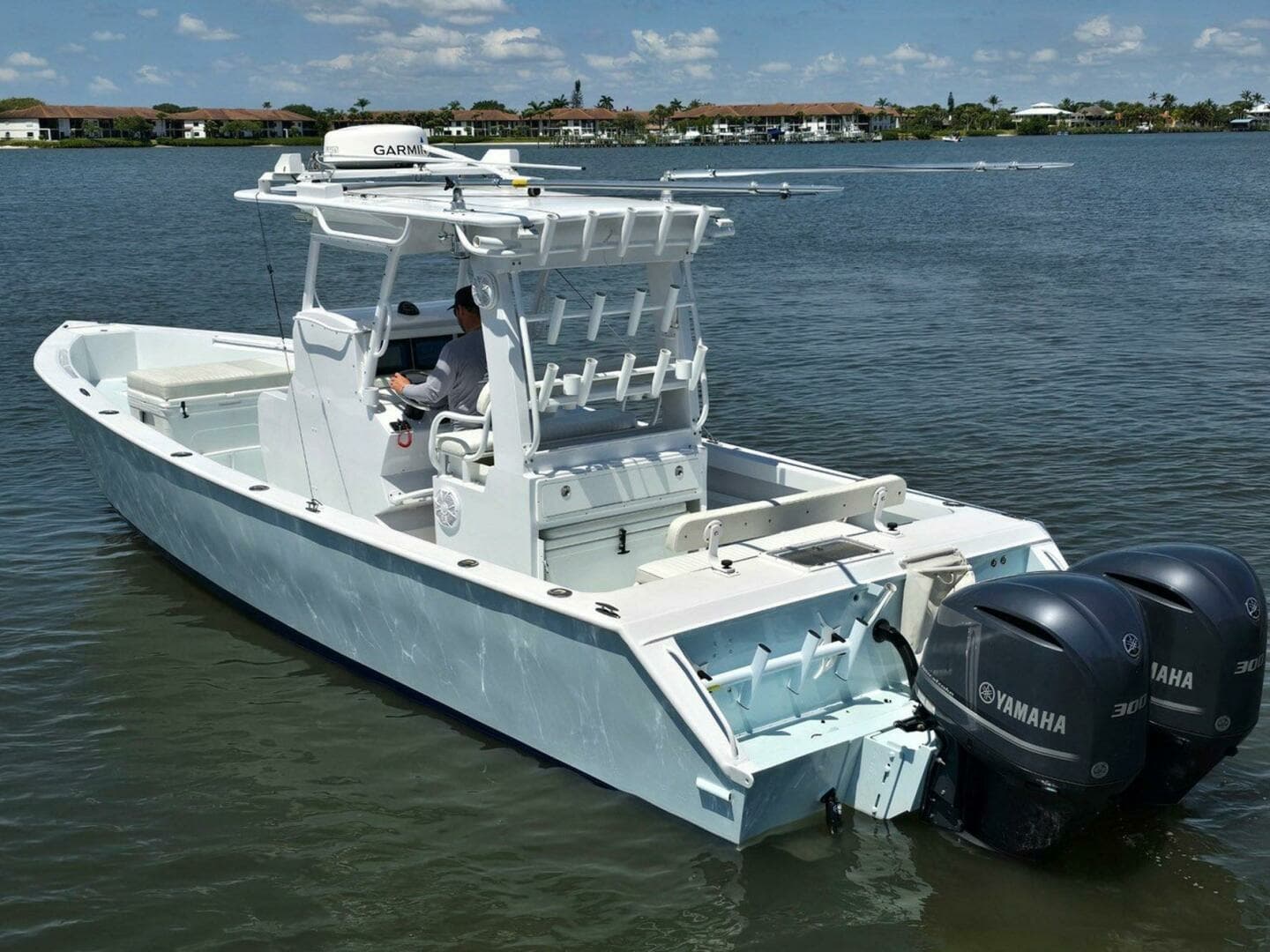 2012 Contender Custom 33 Center Console - Image 28