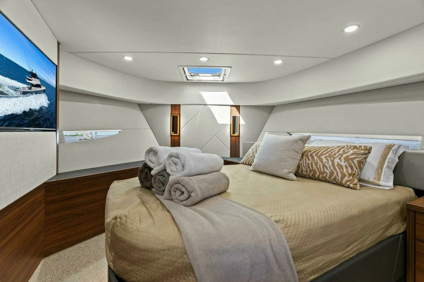 2025 Maritimo M600 - Image 25