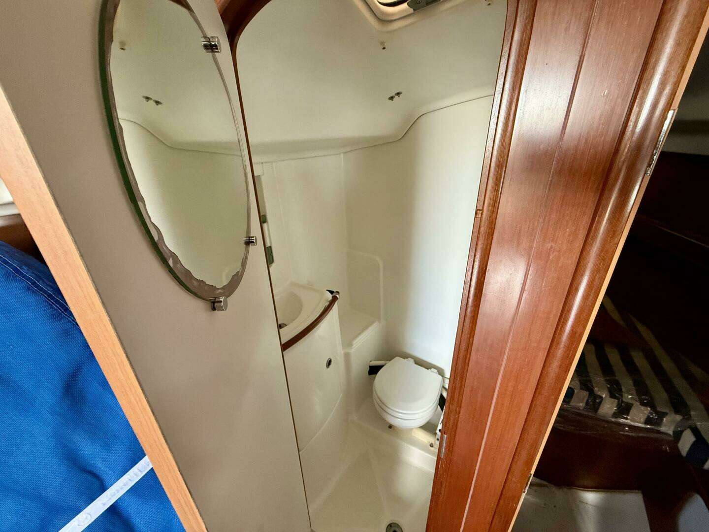 2005 Beneteau First 36.7 - Image 12
