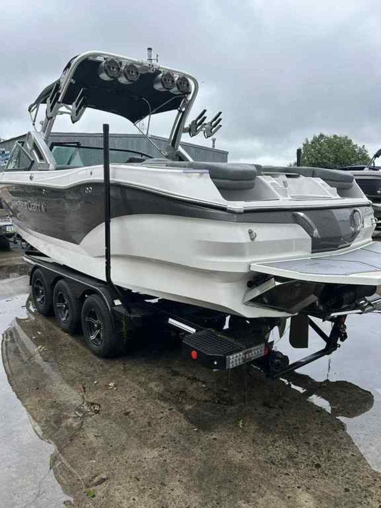 2022 MasterCraft X26 - 9