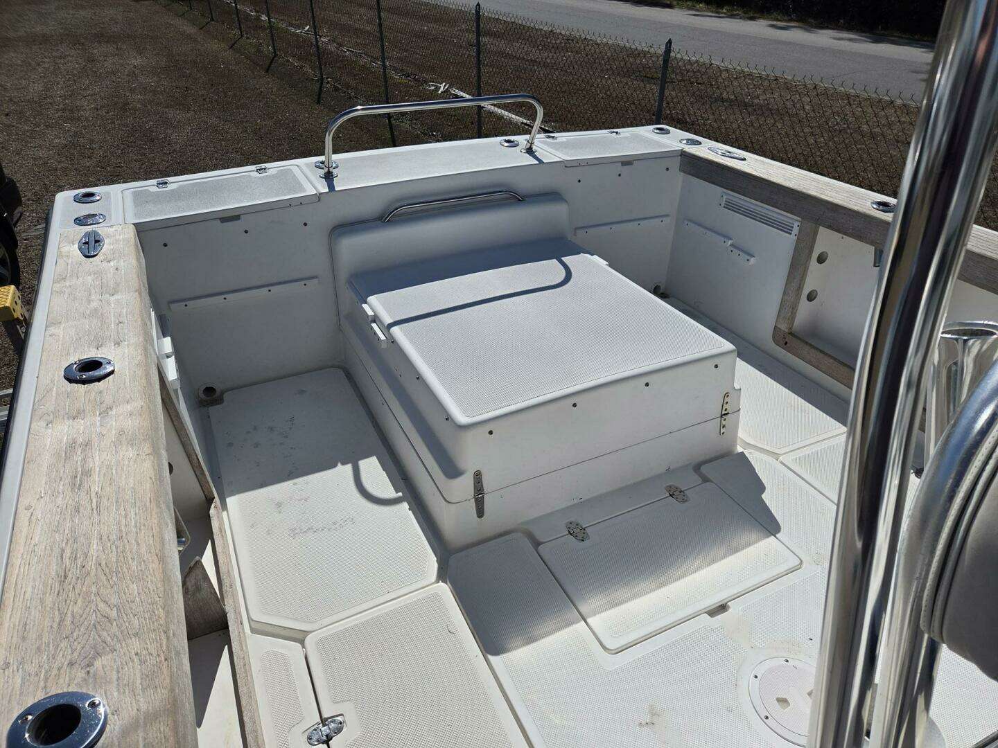 2003 True World Marine TE286 - Image 25