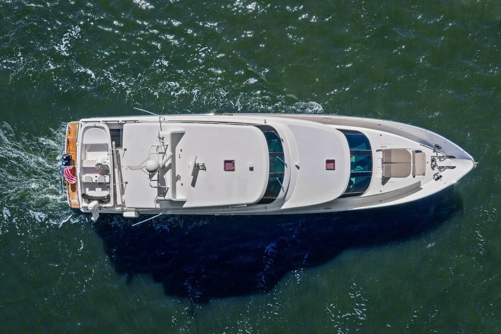 2005 Horizon 82 - Image 8