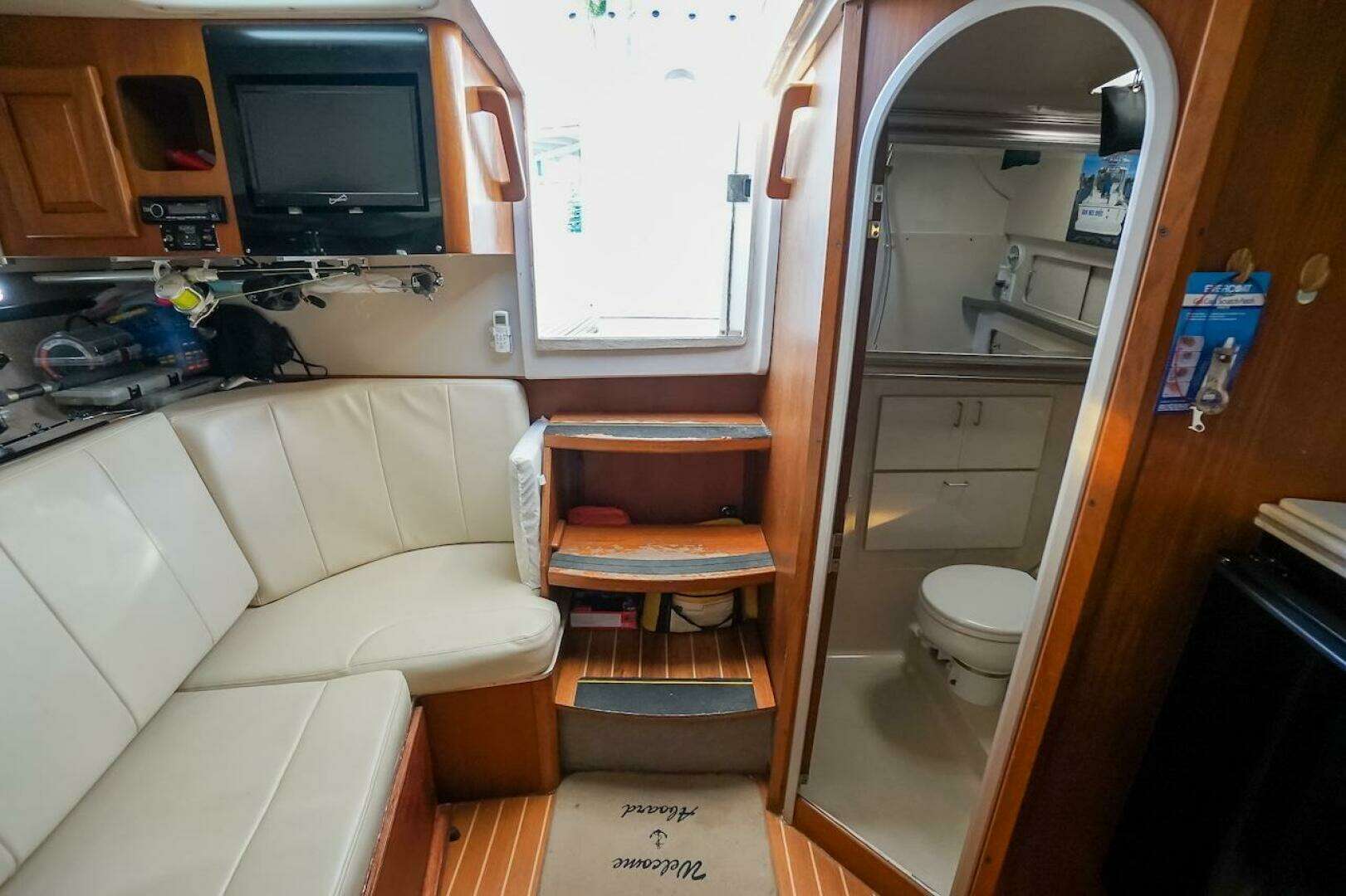 1997 Luhrs Tournament 320 Open - Image 48