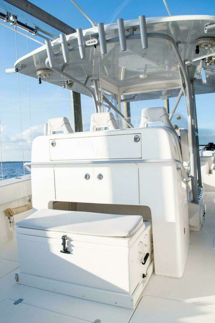 2021 SeaVee 370Z - Image 9