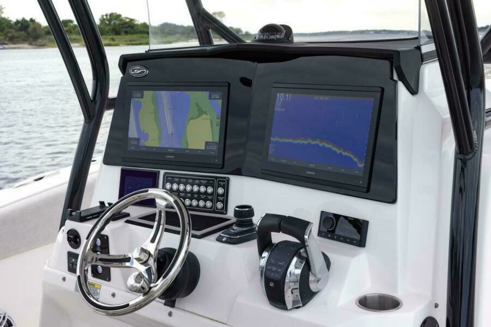 2027 Sea Fox 328 Commander - Image 27
