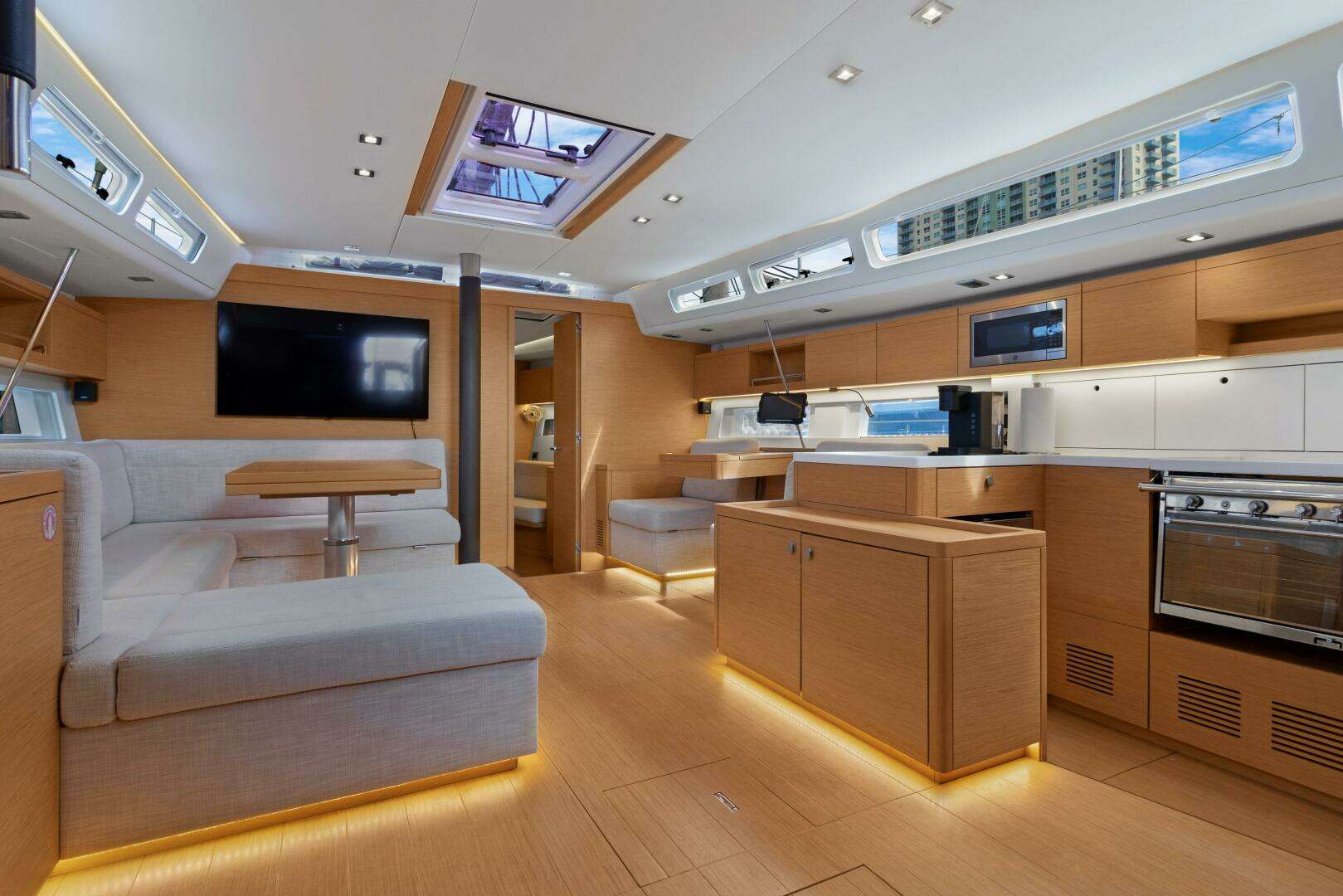 2017 Grand Soleil 52 LC - Image 36