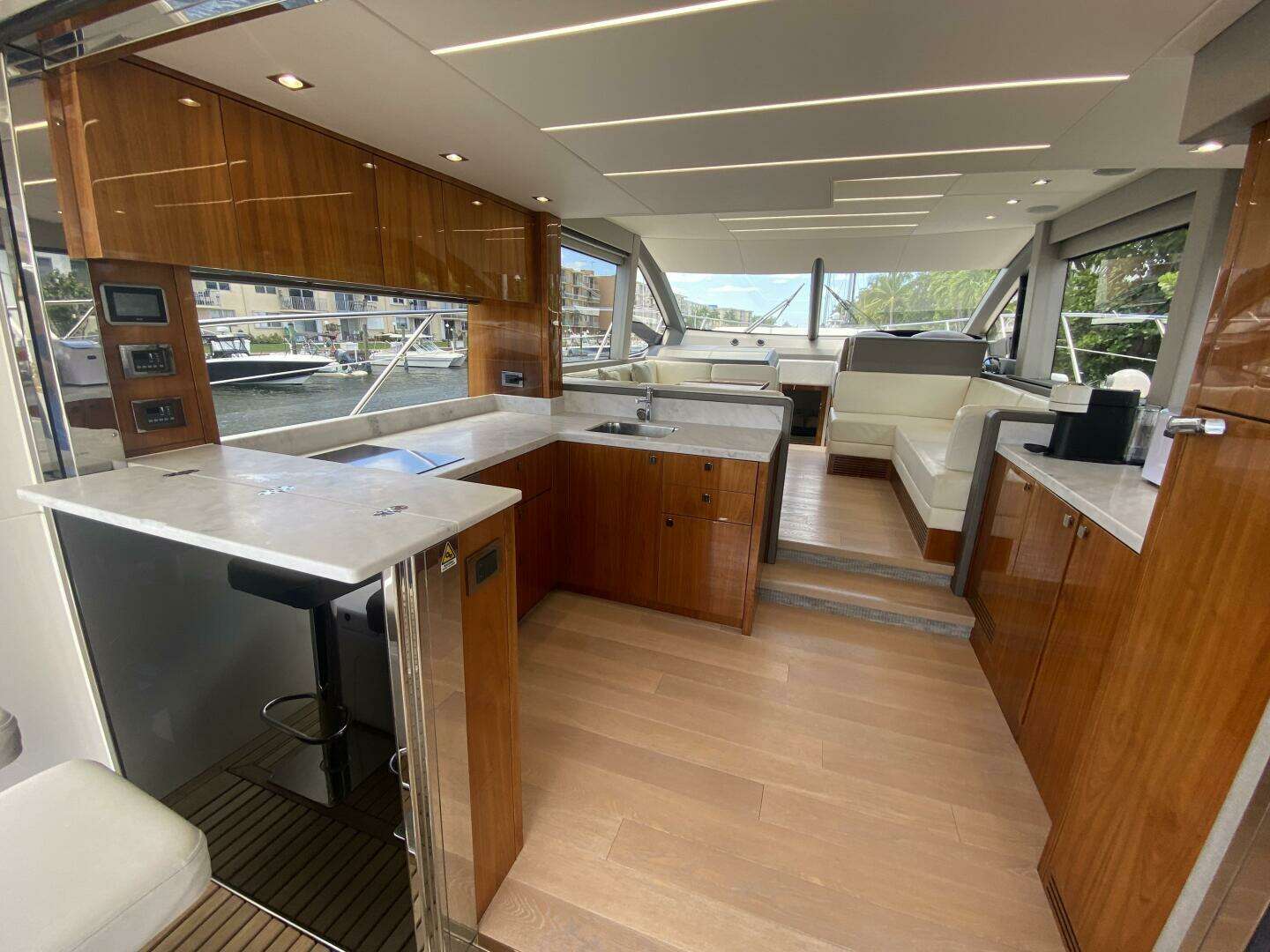 2017 Sunseeker 52 Manhattan - Image 15