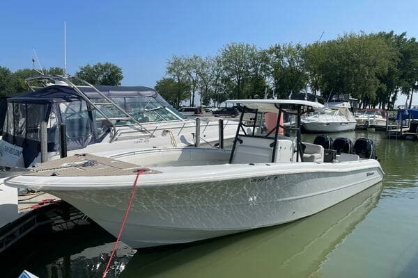 2009 Triton 351 Center Console - Image 1