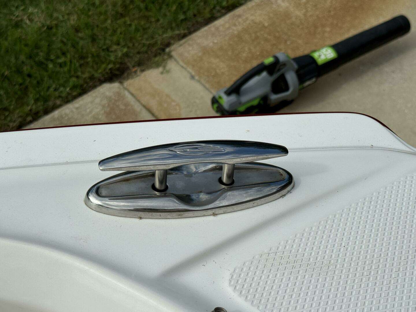 2013 Chaparral 226 SSI - Image 30