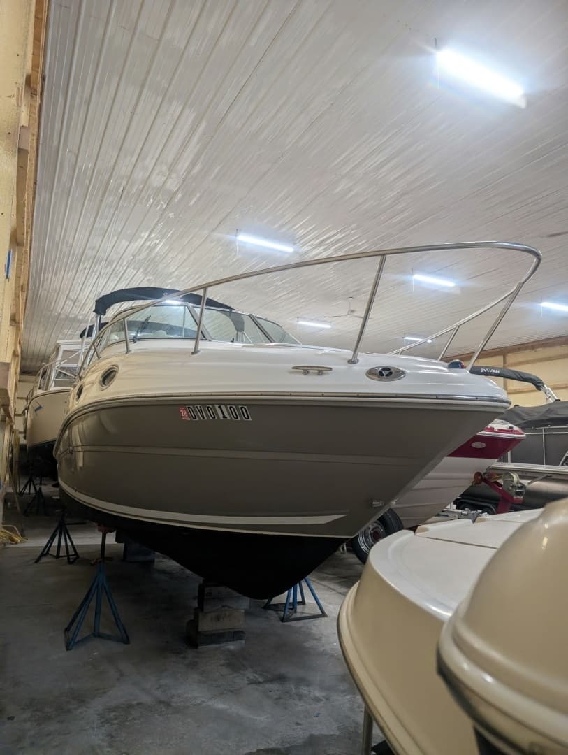 2006 Sea Ray 240 Sundancer - Image 5