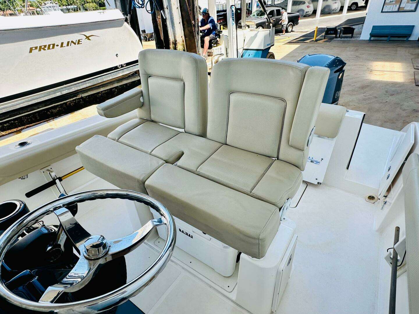 2016 Pursuit C 238 Center Console - Image 47