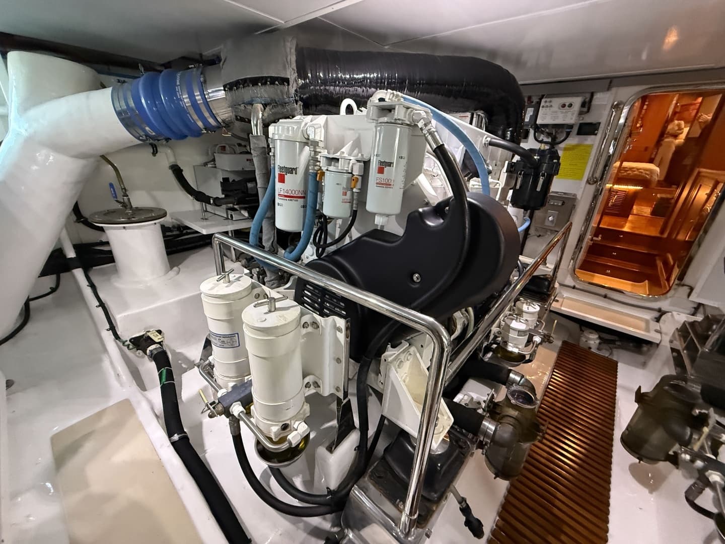 2017 Marlow Explorer 49E - Image 33