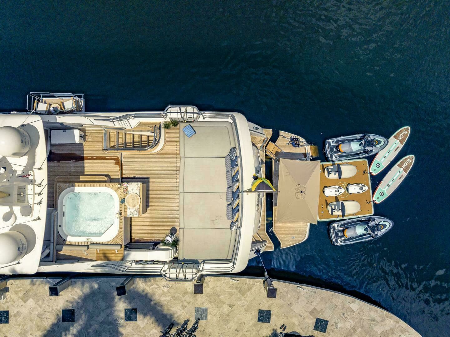 2012 Princess 32M - Image 77