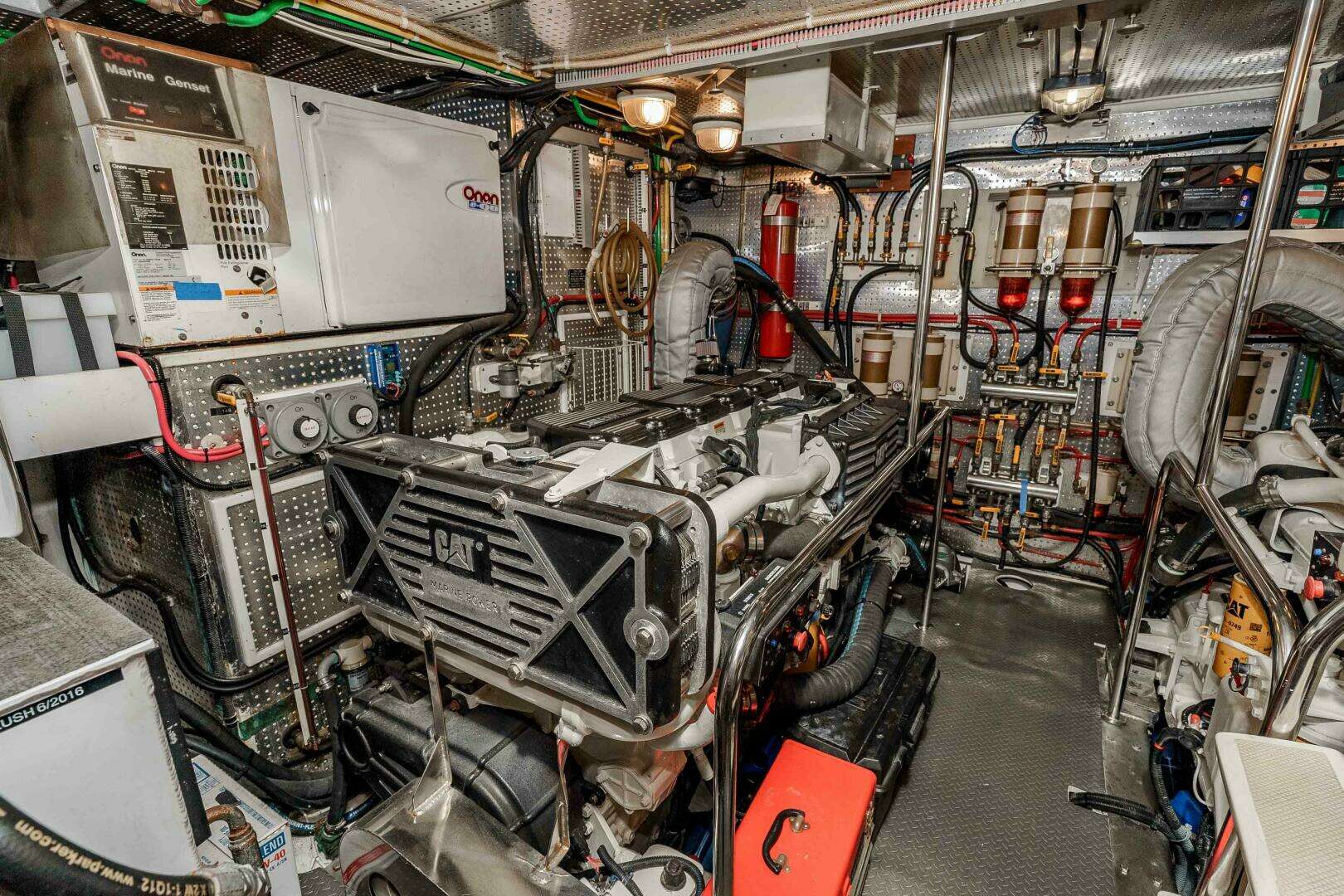 2000 Offshore Yachts Flushdeck - Image 45