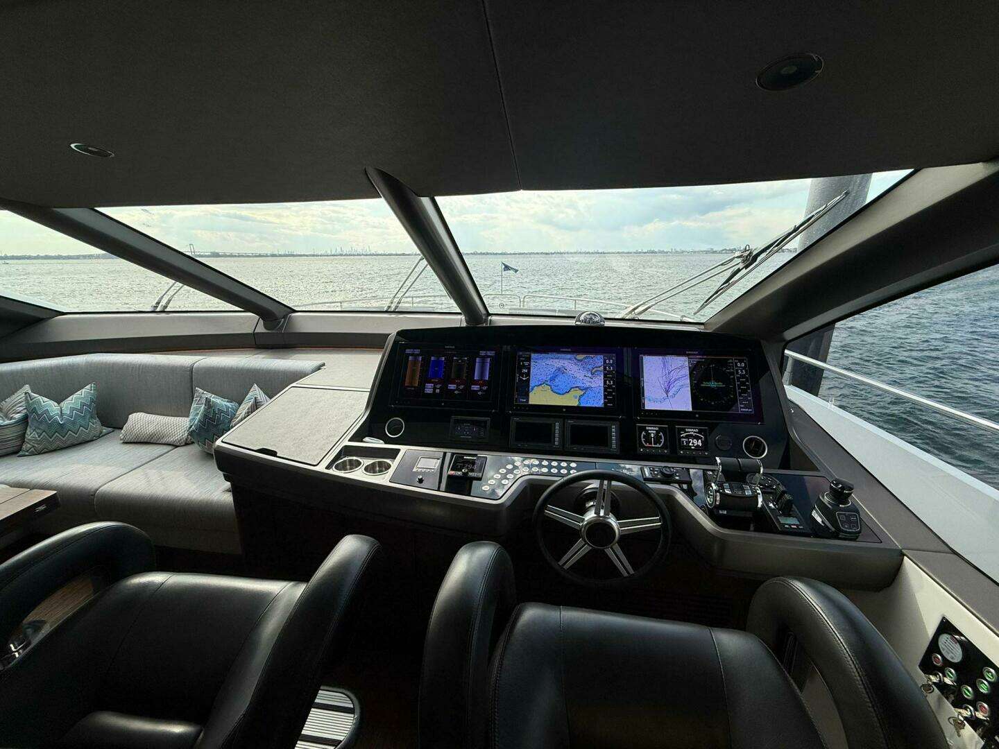 2021 Sunseeker 76 Yacht - Image 29