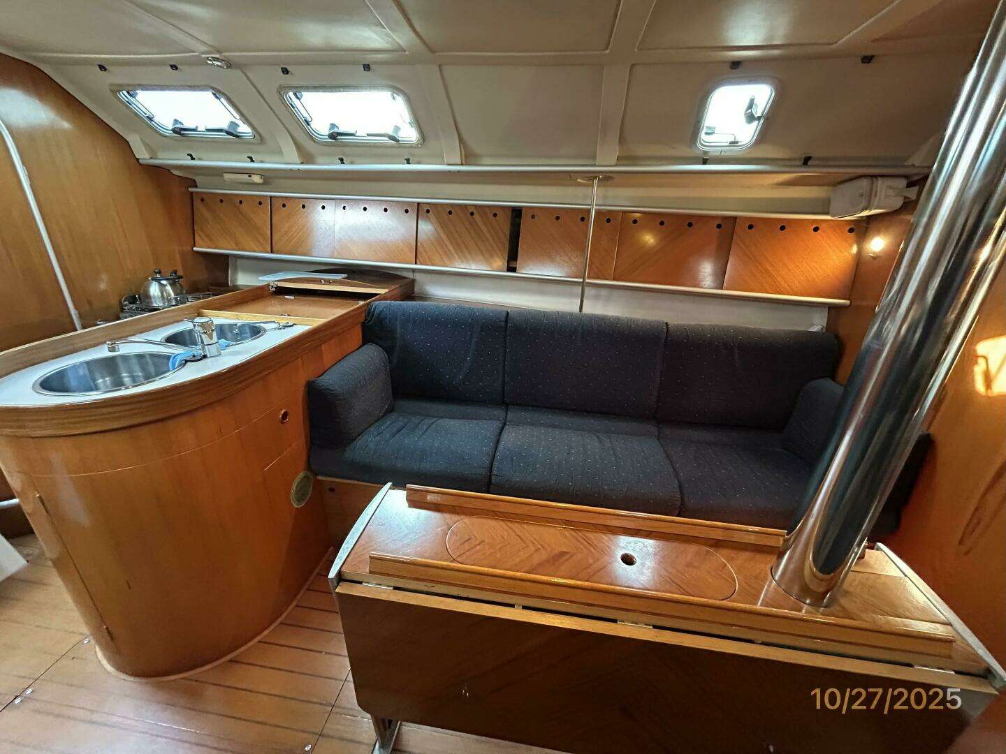 1992 Beneteau 38s5 - Image 33