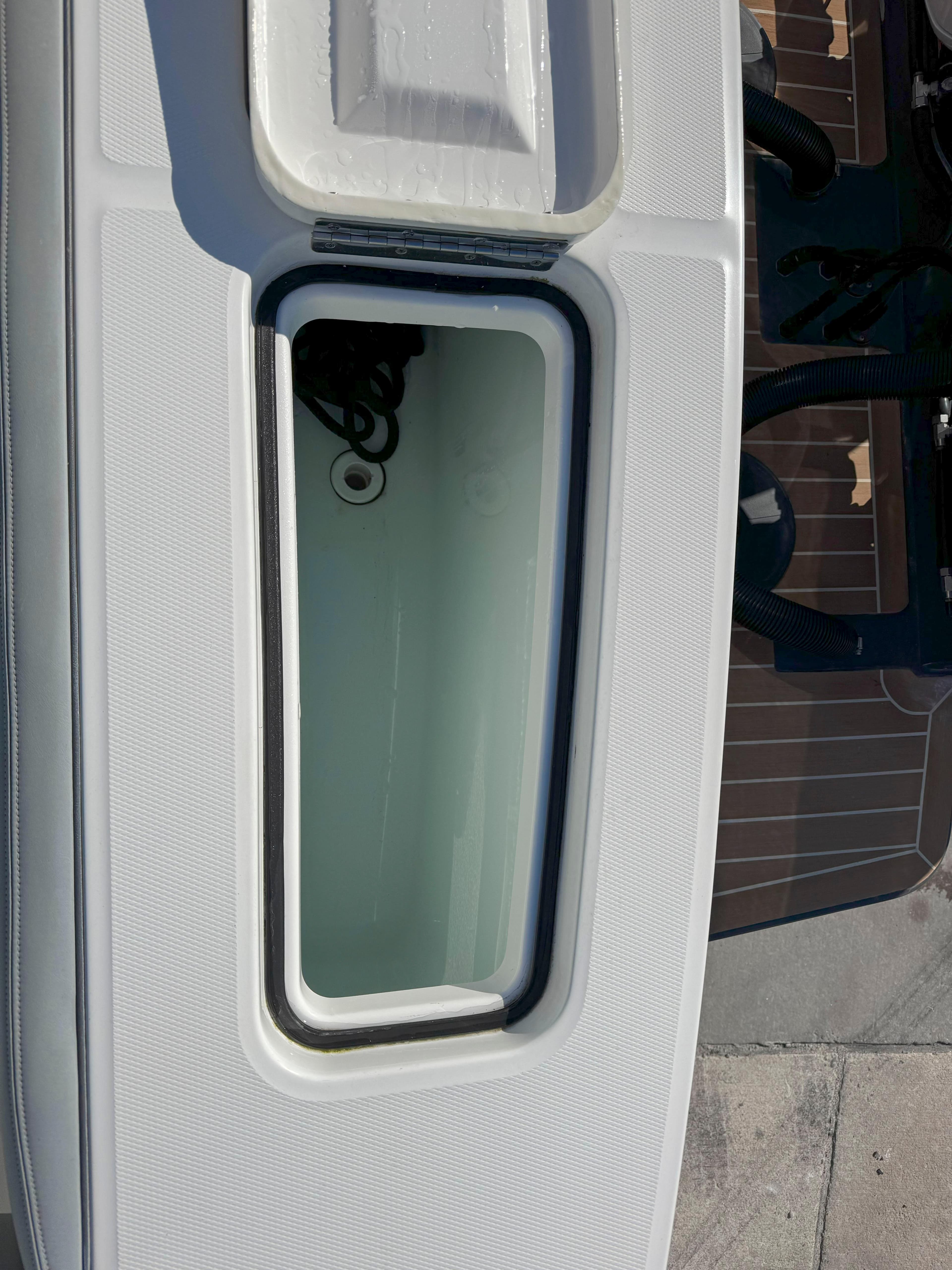 2021 Regulator 23 Forward Seating - 30