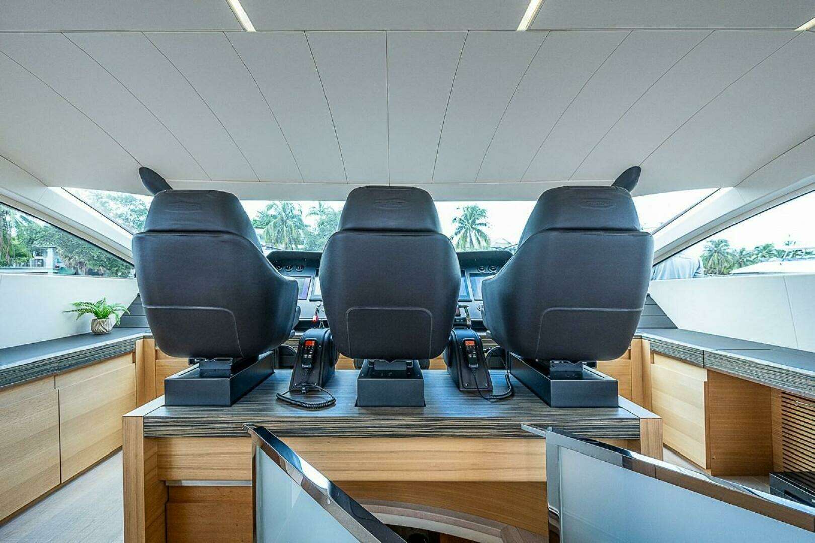 2014 Pershing Pershing 92 - Image 24