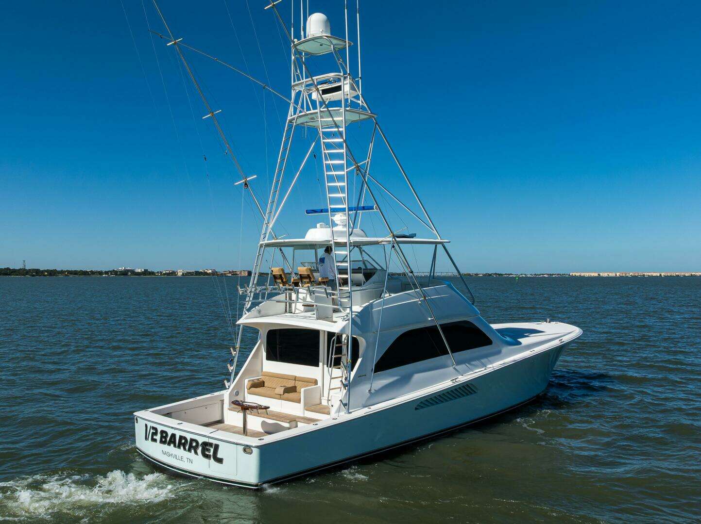 2007 Viking 64 Convertible - Image 7