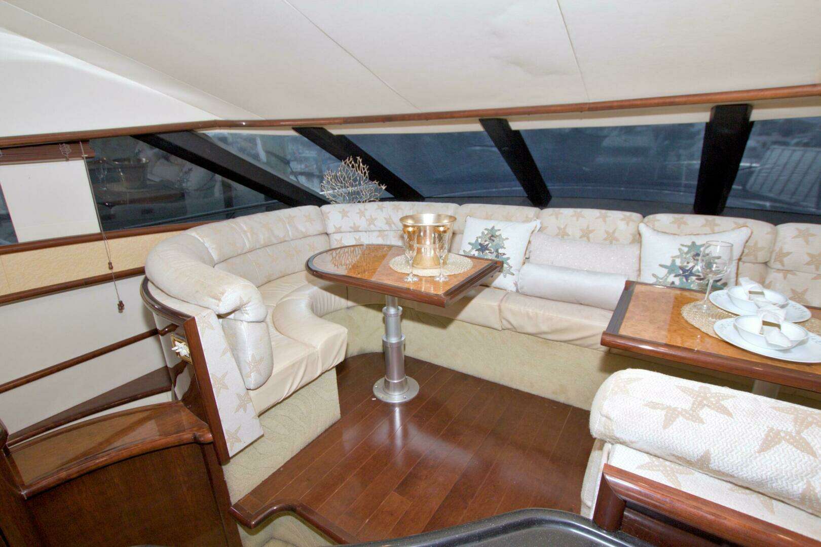 2005 Neptunus 62 Flybridge - Image 51