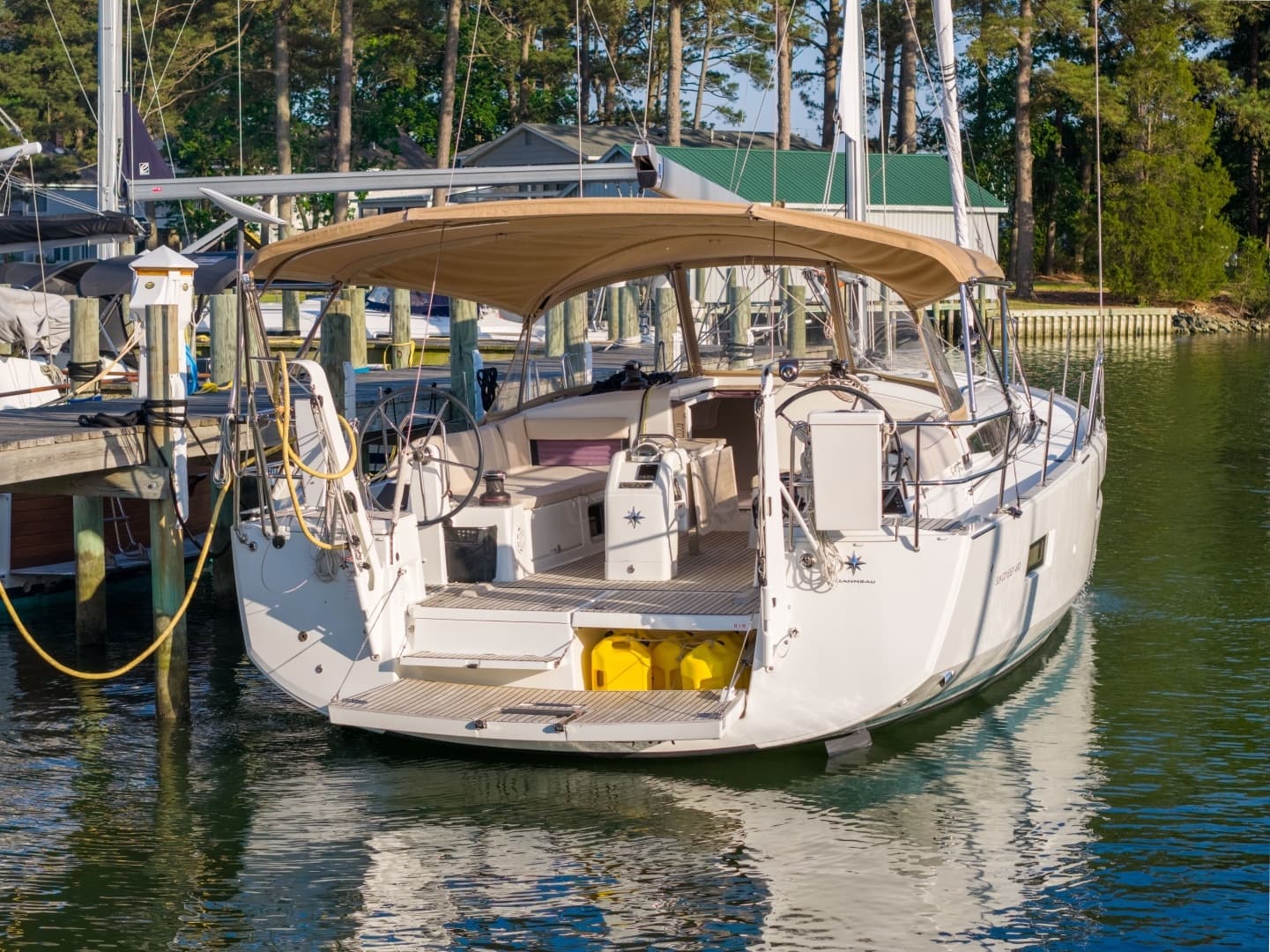 2019 Jeanneau Sun Odyssey 490 - Image 4