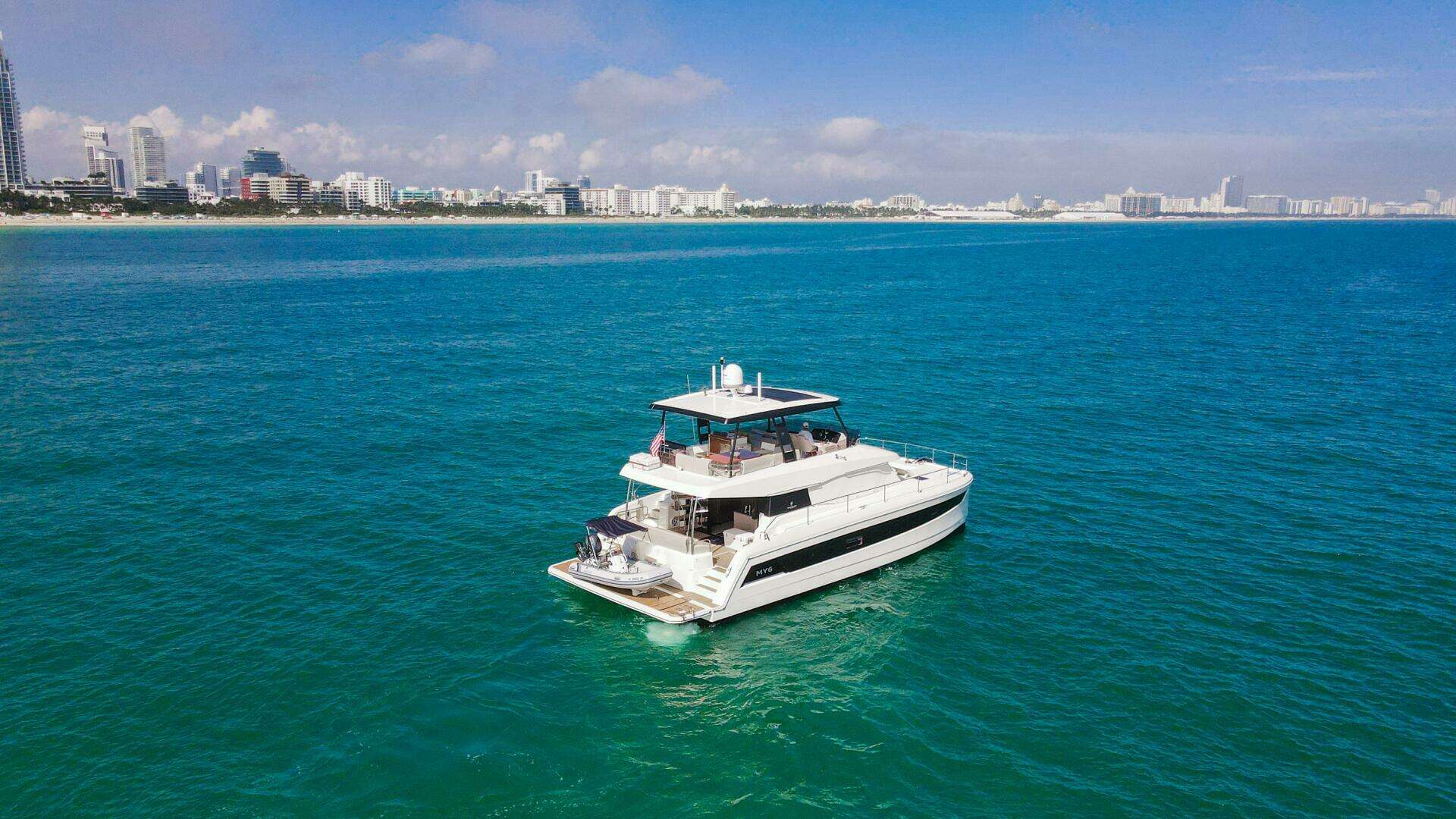 2022 Fountaine Pajot MY6 - Image 10