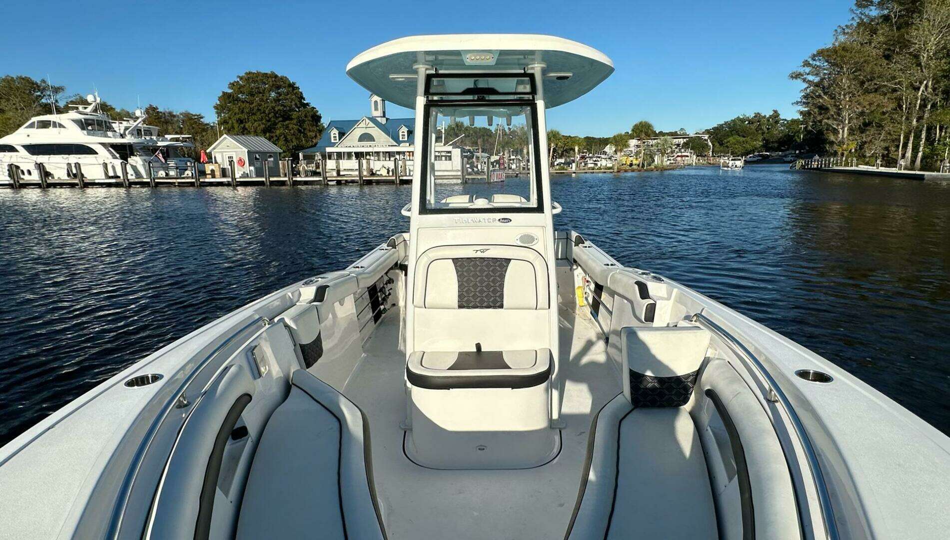 2023 Tidewater LXF - Image 14