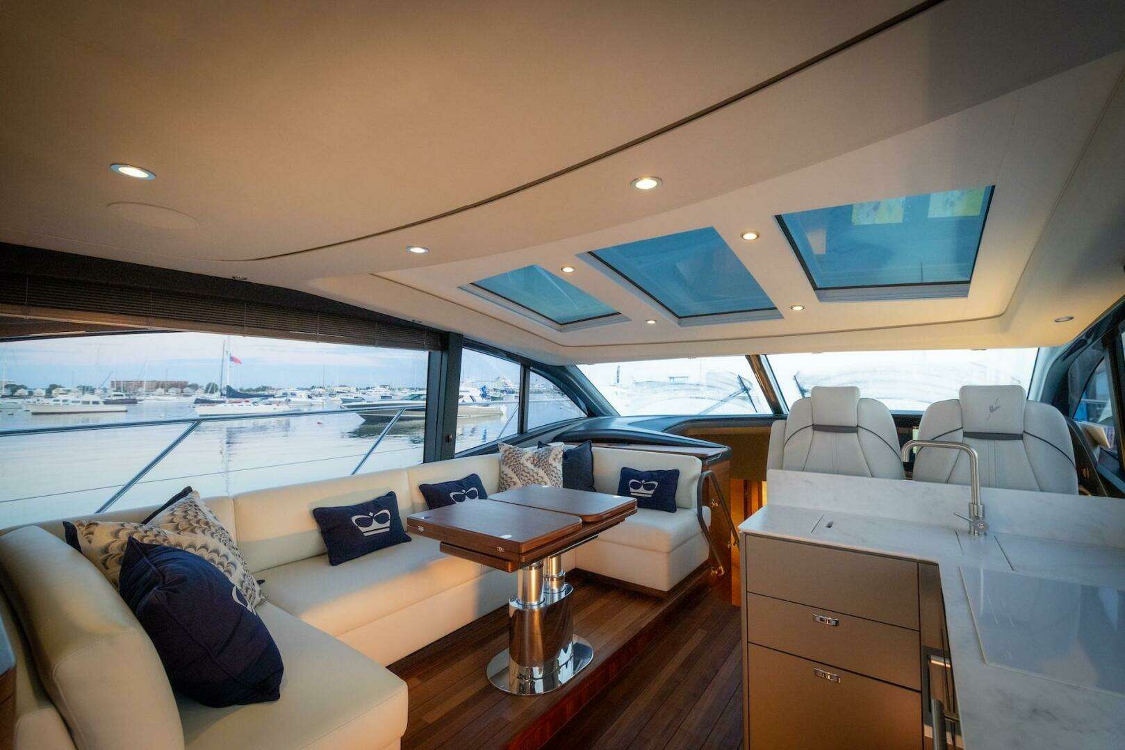 2026 Princess V55 - Image 29