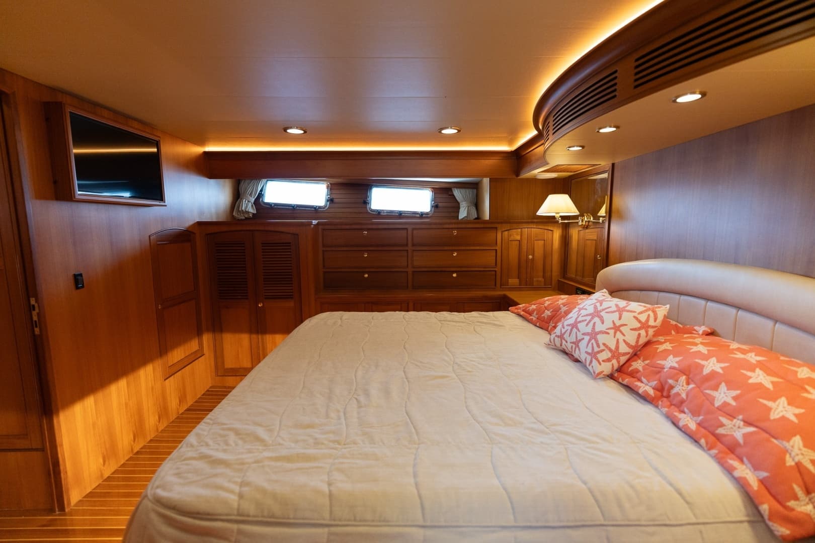 2016 Marlow Explorer 58E - Image 54