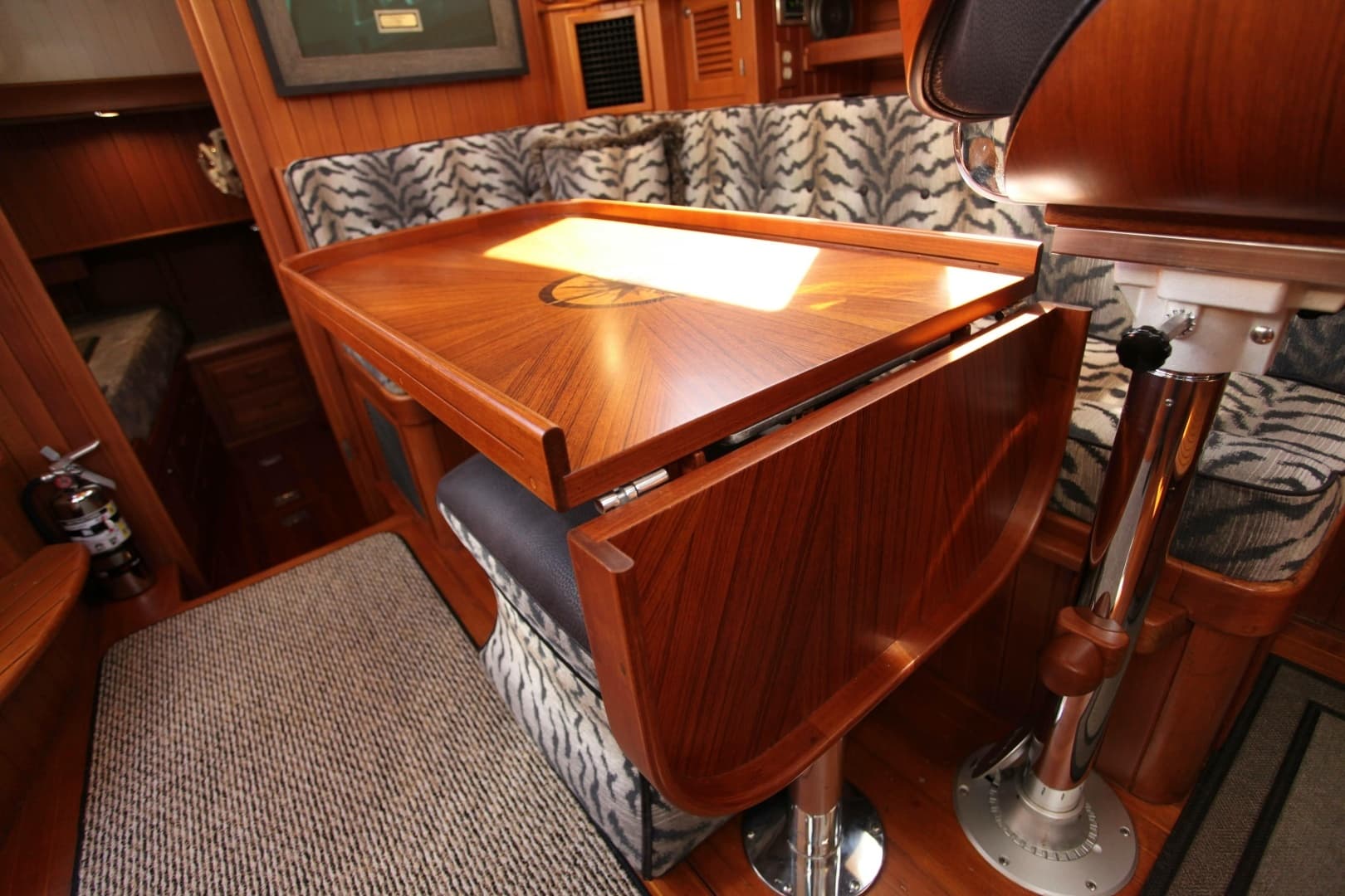 1997 Hampton 43 - Image 10