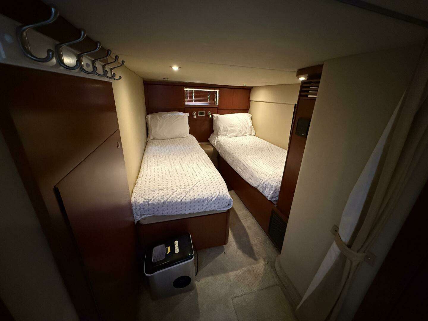 2006 Sea Ray 48 Sundancer - Image 79