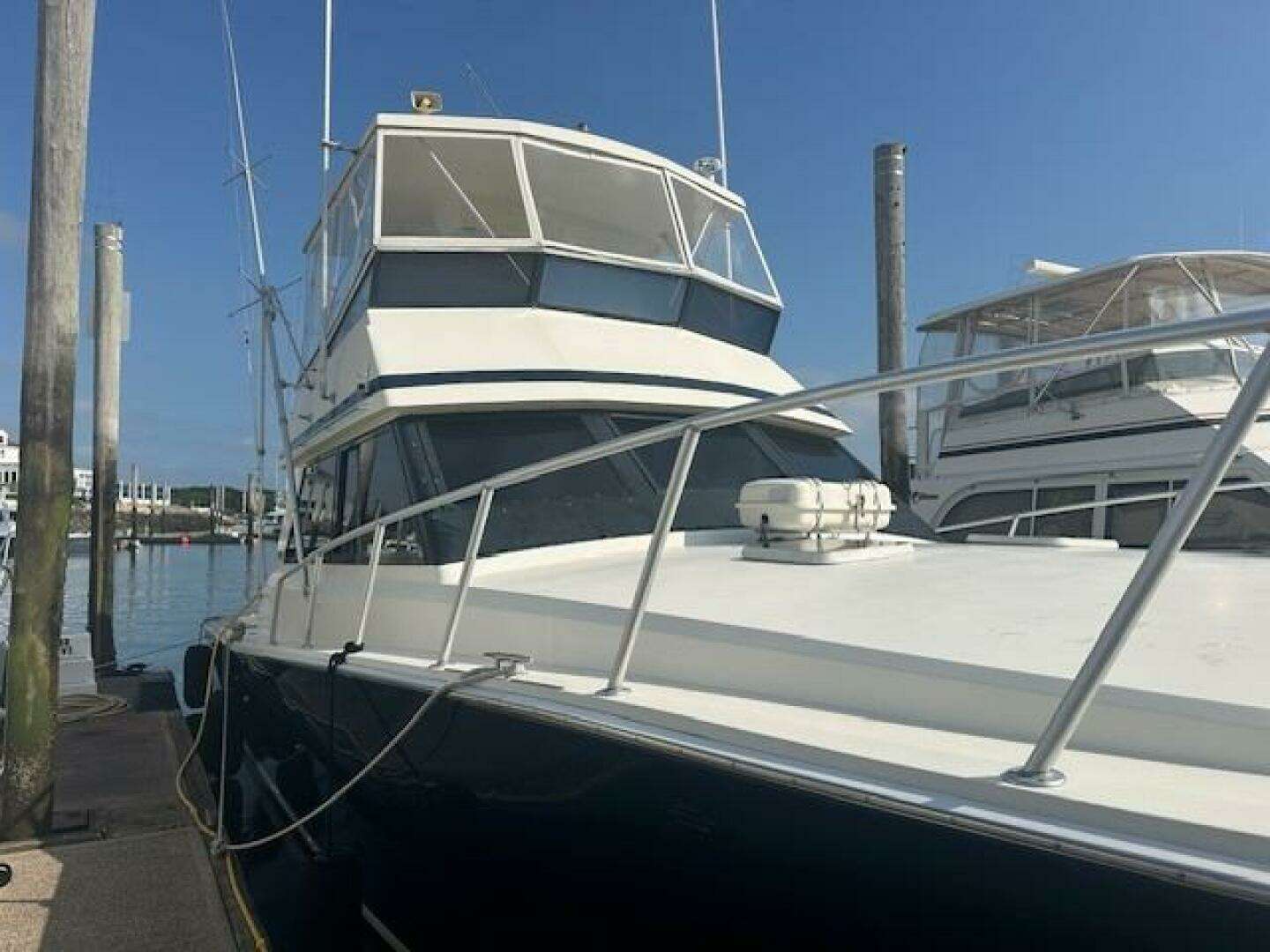 1988 Viking 45 Convertible - Image 37