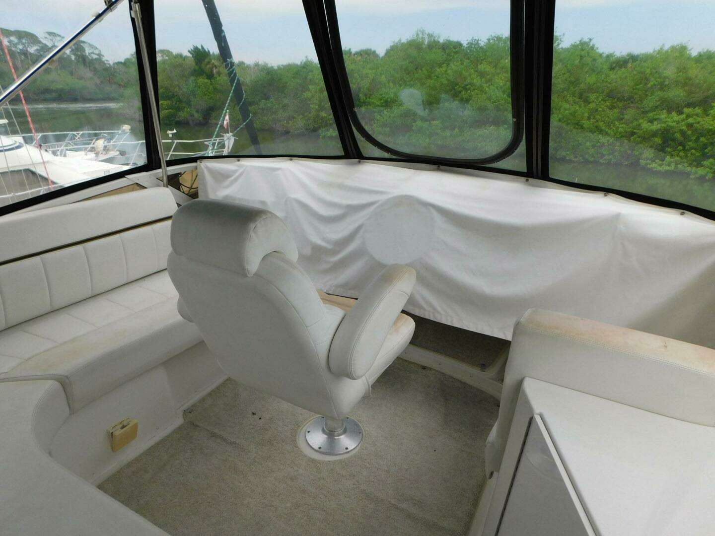 2003 Carver 44 CPMY - Image 18