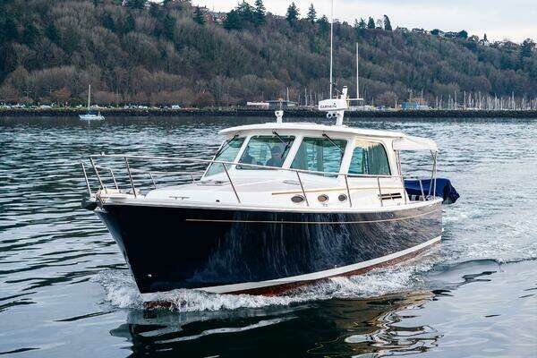2010 Back Cove 37 - Image 1