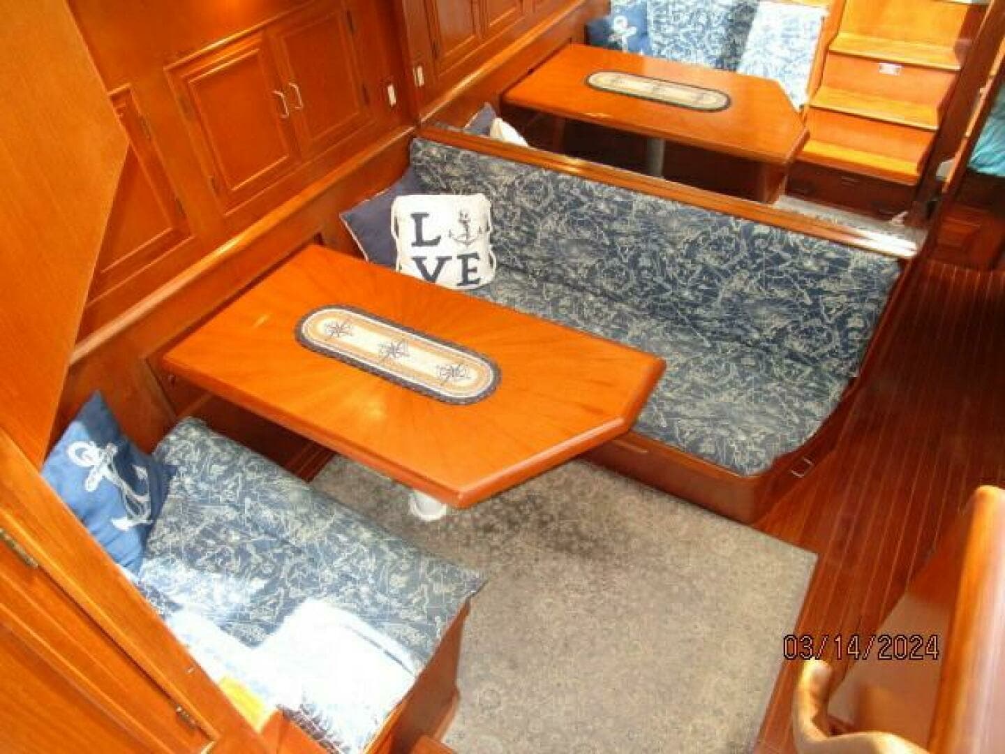 1988 Camargue Cockpit - Image 45
