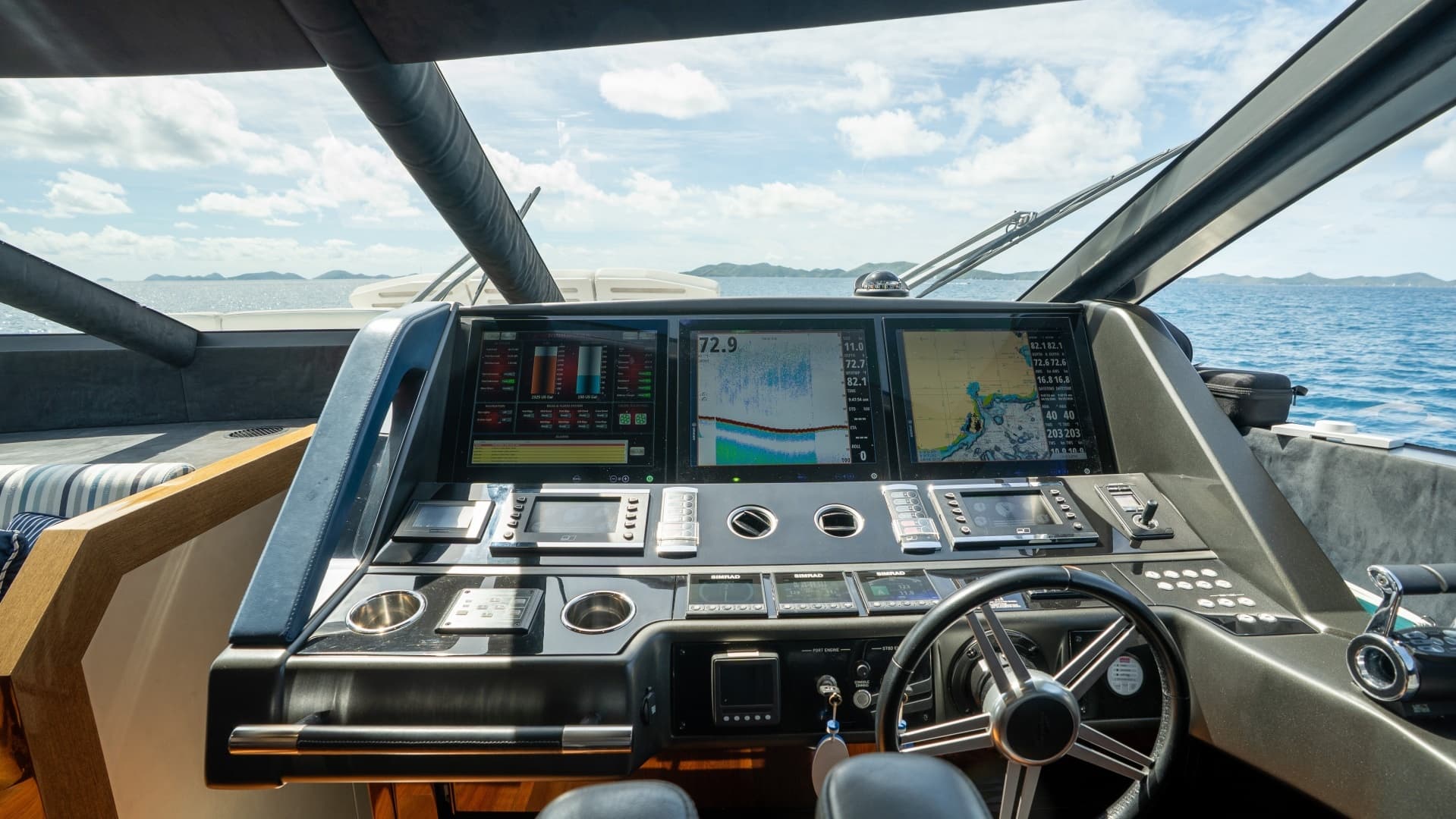 2017 Sunseeker 86 Yacht - Image 45