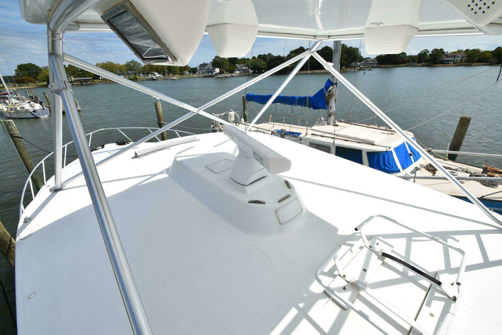 2003 Viking 45 Express - Image 42