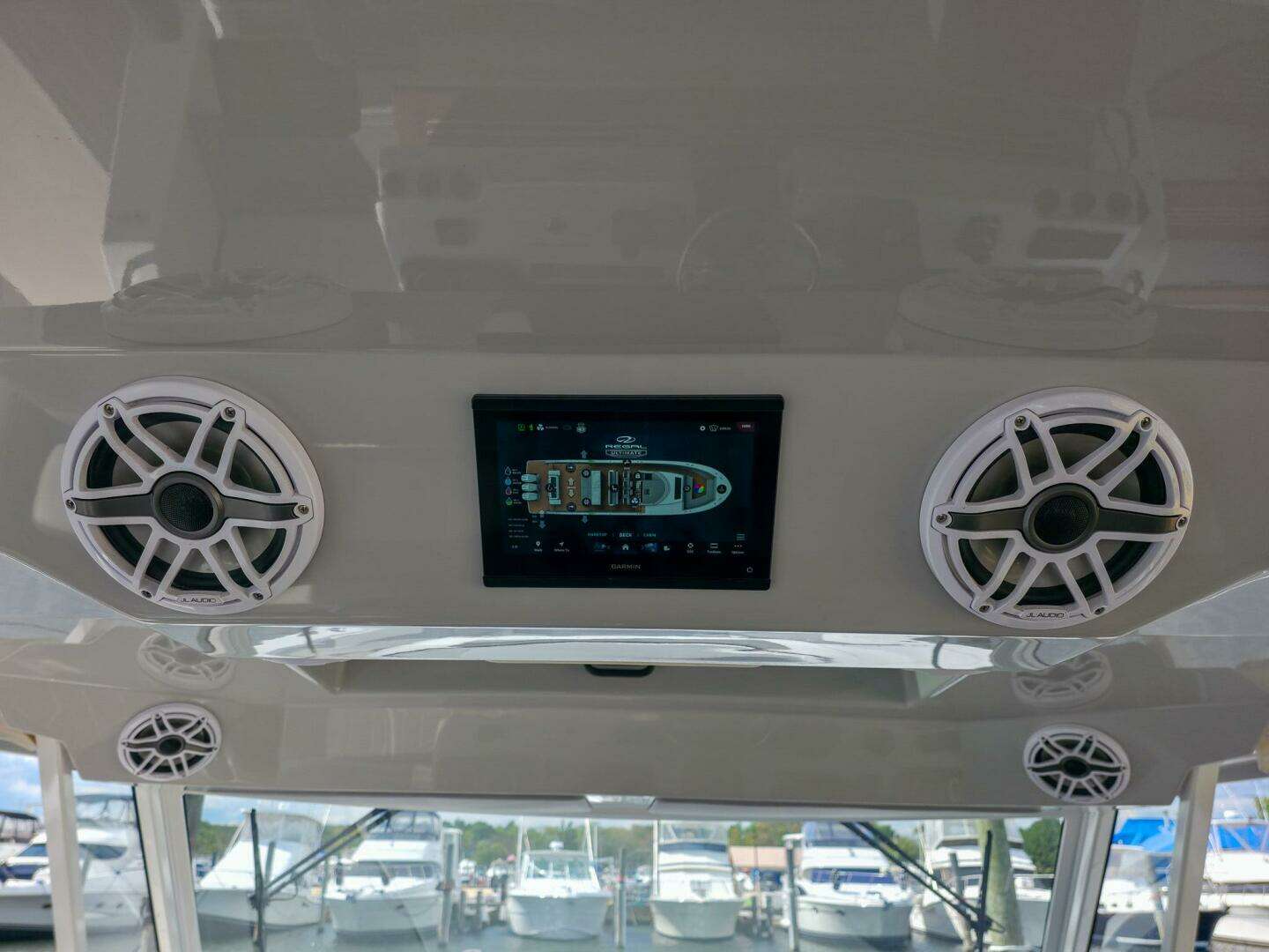 2025 Regal 50 SAV - Image 35